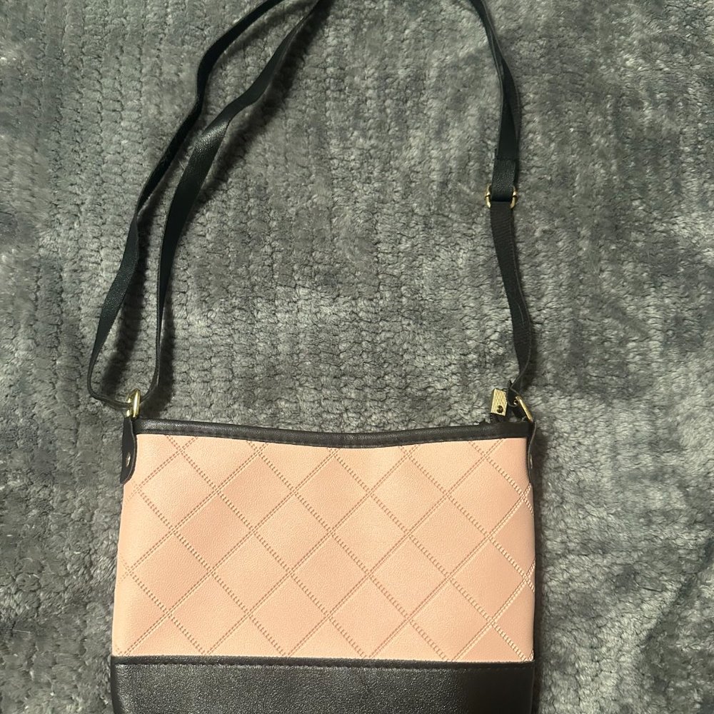 Purse - Picture 2 of 3
